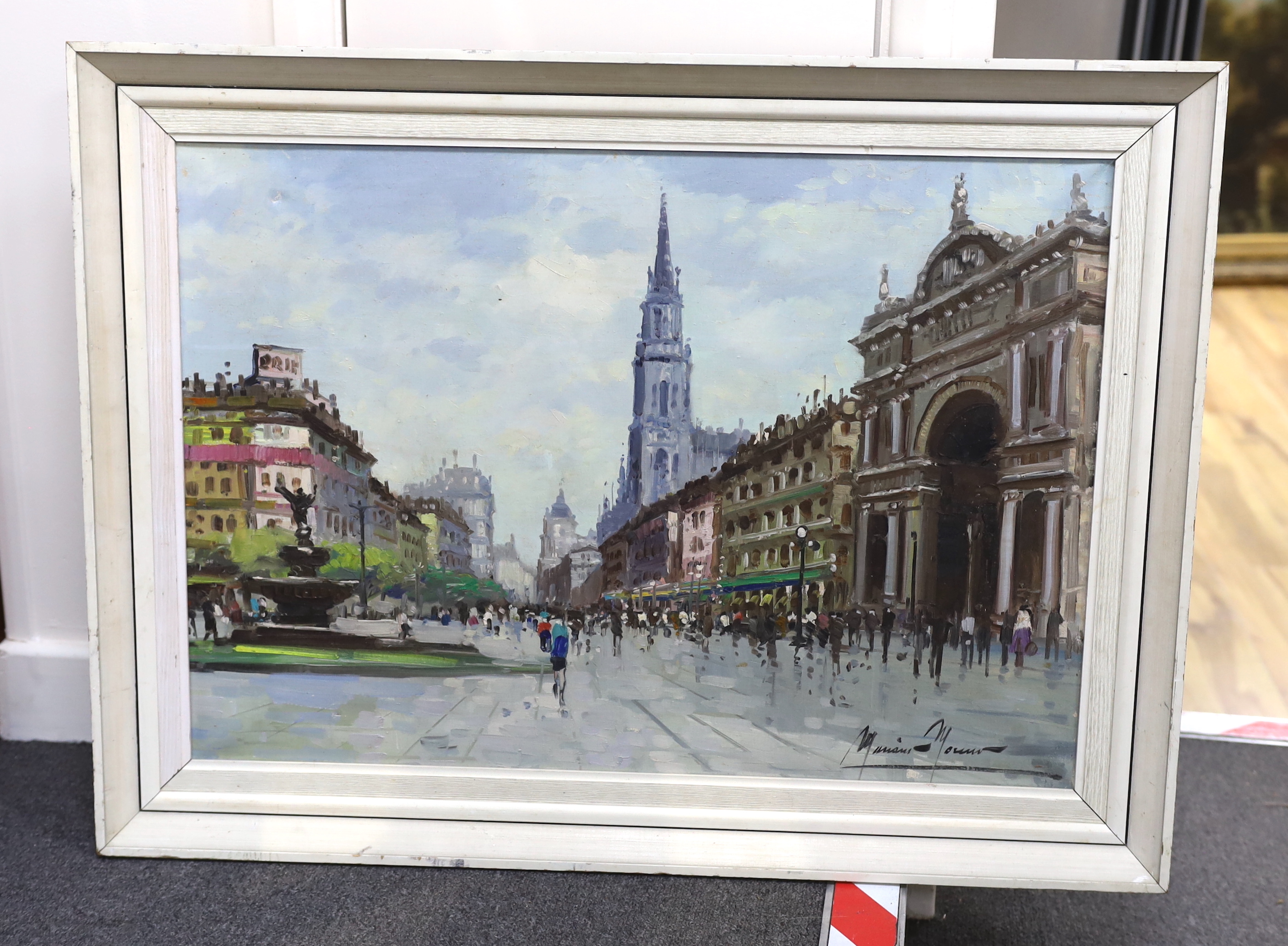 Mariano Moreno (Italian, 1912-1990), oil on canvas, Paris street scene, signed, 48 x 69cm